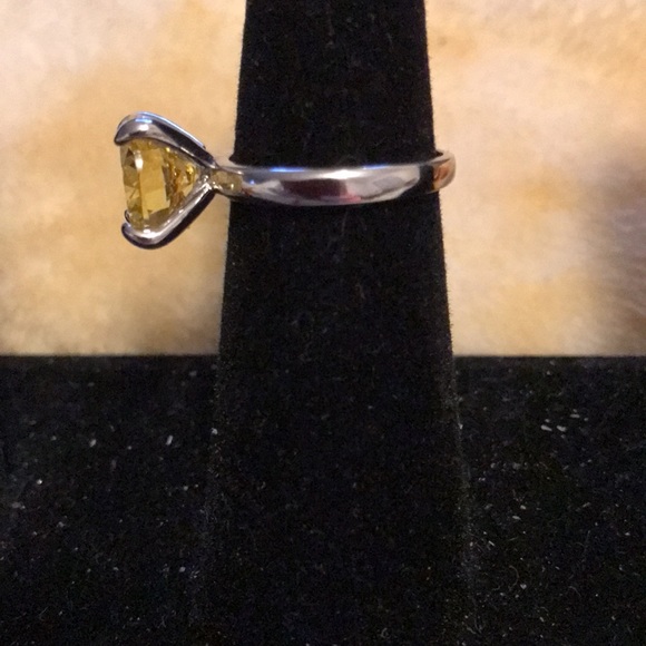Citrine and Sterling ring. - Picture 2 of 4